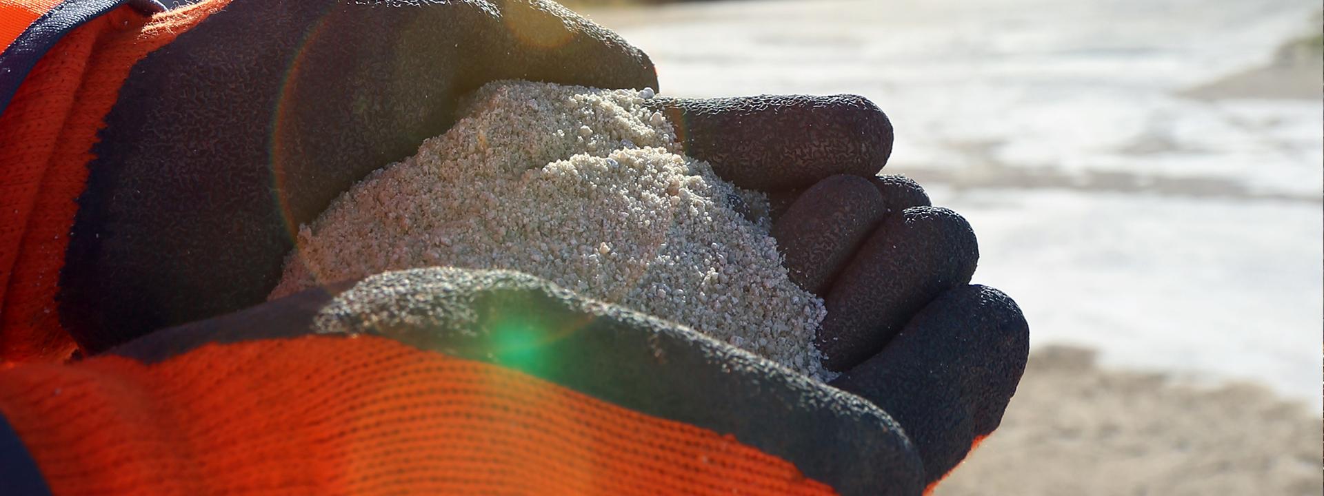 Materials efficiency and recyling. 