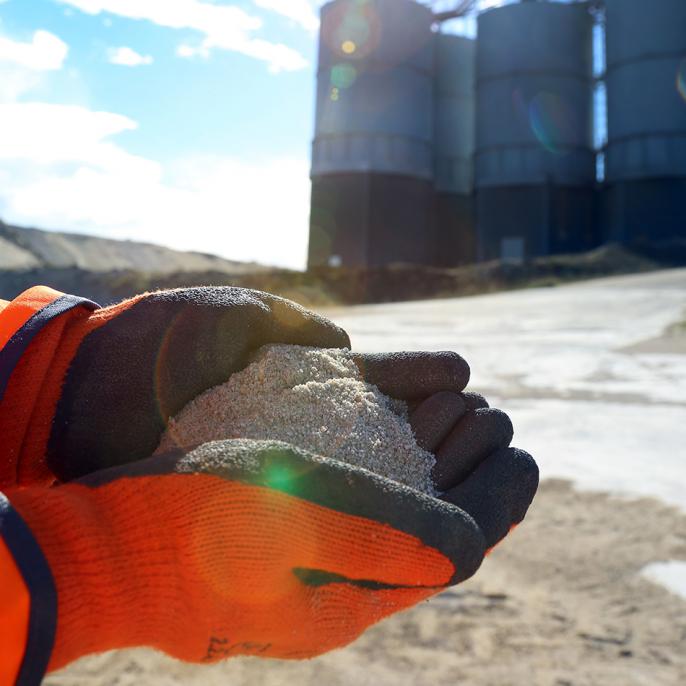 Materials efficiency and recyling. 
